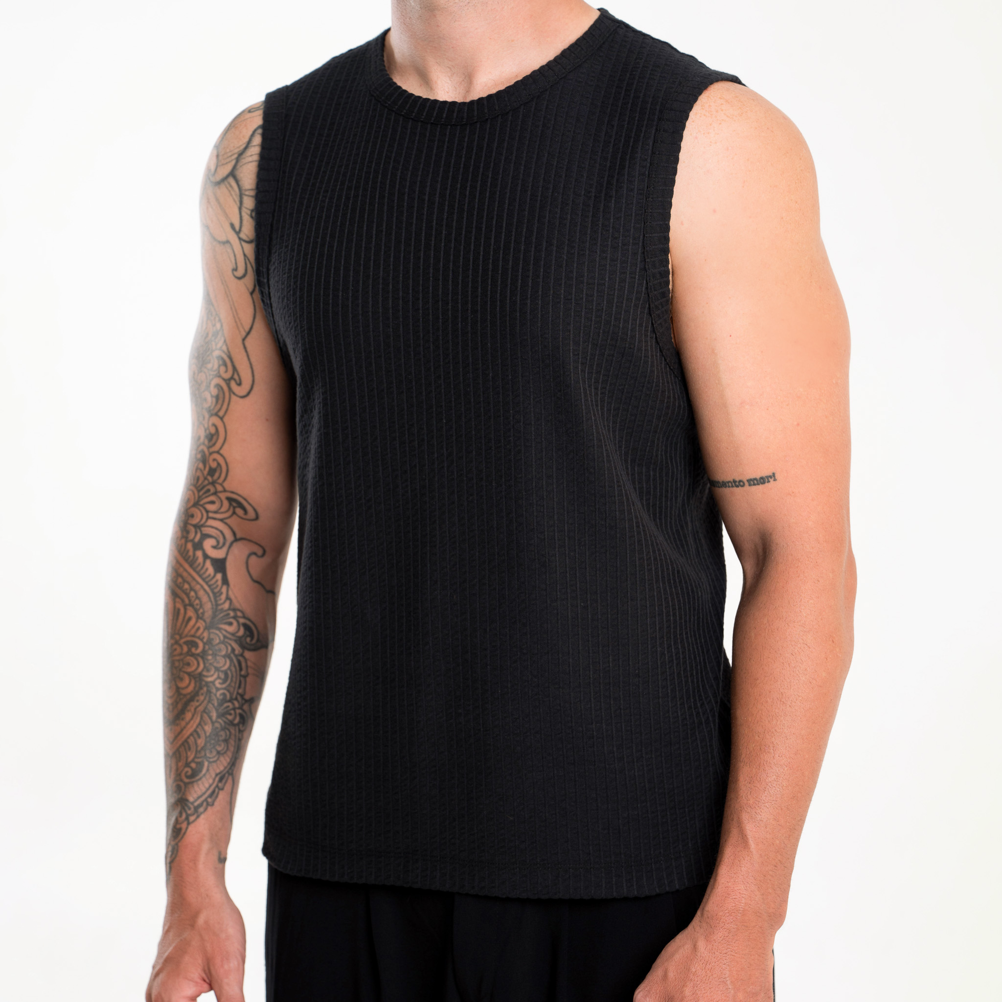 Textured navy tank